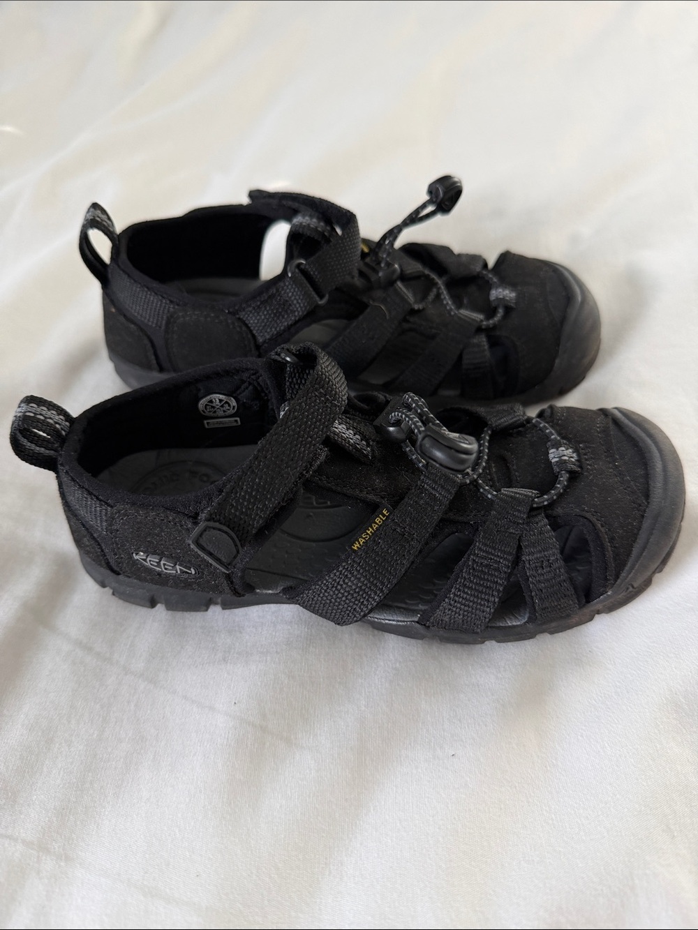 KEEN Newport Outdoor Sandals Black Unisex Size 13 Kids - Picture 2 of 10